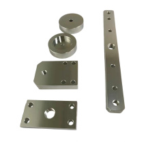 Traitement des pièces en alliage d&#39;aluminium CNC